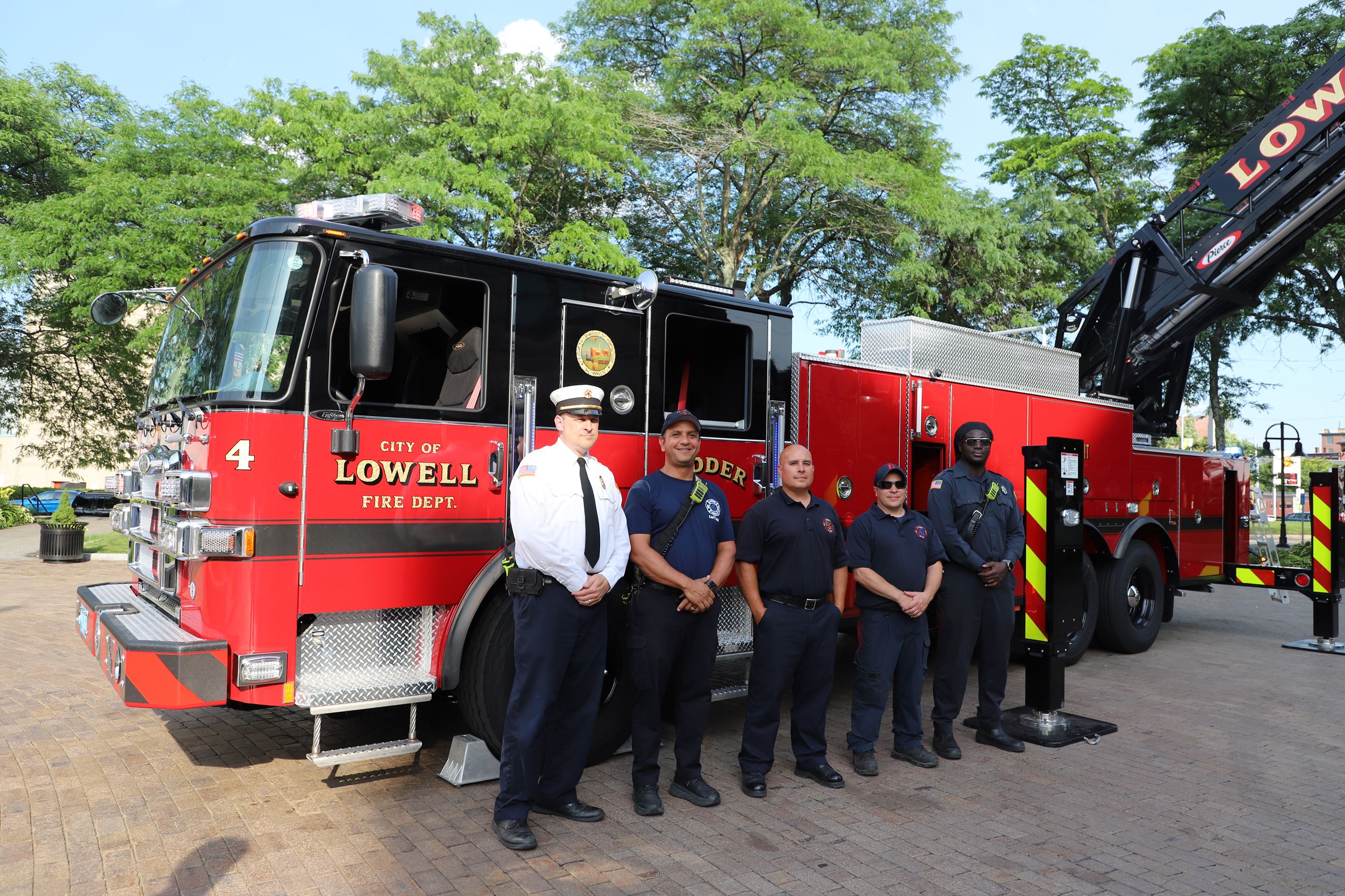 Ladder 4 group photo